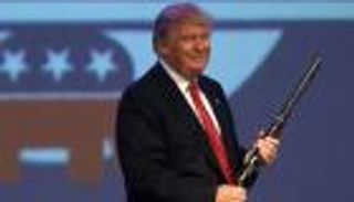 ترامب: أصبح للوبي الأسلحة صديق في البيت الأبيض