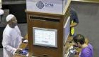 ارتفاع سوق أبو ظبي عند الإغلاق وجني أرباح في "دبي"