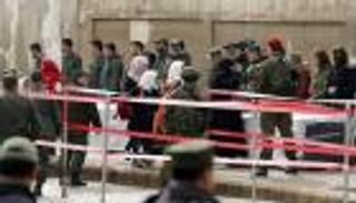 الدفعة السابعة من مسلحي المعارضة تغادر حمص نحو إدلب