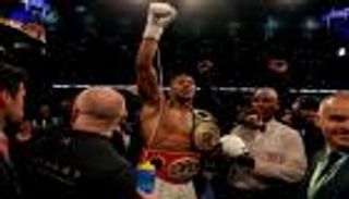 الملاكم جوشوا يحافظ على لقب العالم في الوزن الثقيل