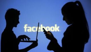 تزايد أعداد مستخدمي فيس بوك يوما بعد يوم