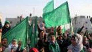 "هآرتس": لقاء عباس وترامب وراء إعلان وثيقة "حماس"