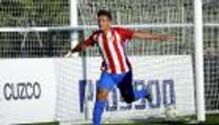لاعب الجزائر يقرّب أتلتيكو مدريد من لقب البطل