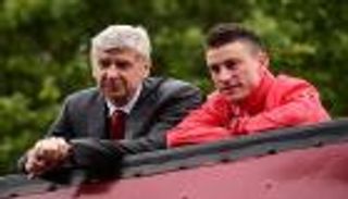 فشل أرسنال يدفع كوسيلني للرحيل