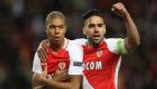 فالكاو يستشهد بأتلانتا لقهر دفاع يوفنتوس