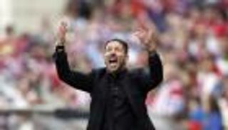 سيميوني يعد بتشكيل يلبي الطموحات أمام الريال