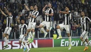 لاعبو يوفنتوس