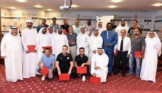 ختام دورة تأهيل العاملين بالأندية