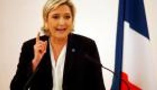 بالفيديو.. لوبان على خطى ميلانيا ترامب.. سرقت مقاطع من خطاب فيون