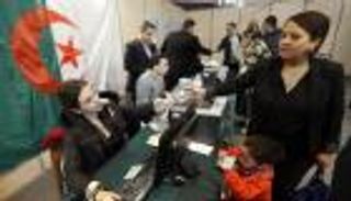 الناخب الجزائري.. من التصويت العقابي إلى المقاطعة