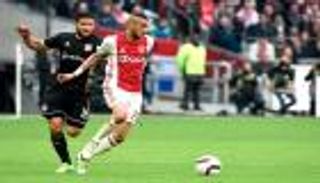 المغربي زياش يدخل تاريخ الدوري الأوروبي