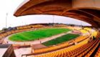 إصابة لاعب تؤجل مباراة في كولومبيا