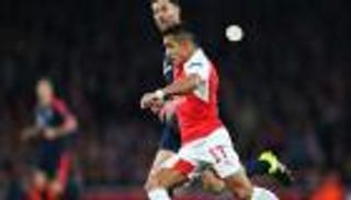 بايرن يترجم اهتمامه بسانشيز إلى خطوات عملية