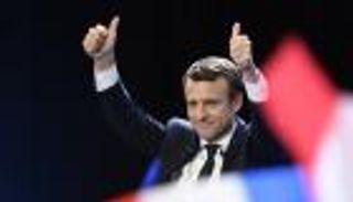 أوباما يعلن دعمه لماكرون قبل جولة الإعادة بانتخابات الرئاسة