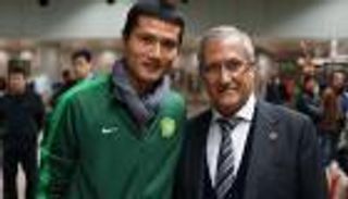 مانزانو يعود للدوري الصيني 