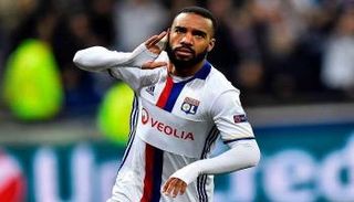 لاعب ليون الفرنسي