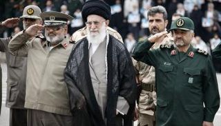 المرشد الأعلى علي خامنئي هو الحاكم الحقيقي لإيران