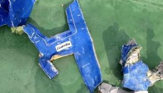 جانب من حطام الطائرة المصرية - أرشيفية