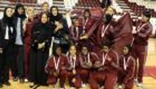 السماح للاعبات السلة بارتداء غطاء رأس