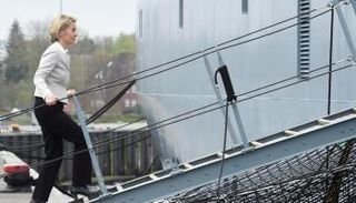 وزيرة الدفاع الألمانية أورسولا فون دير ليين