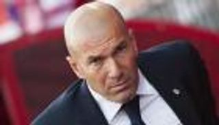 زيدان يتحدث عن "النبأ السار" في رباعية غرناطة