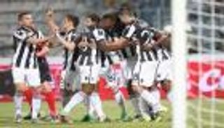 باوك يتوج بلقب كأس اليونان للمرة الخامسة