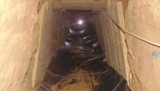 الجيش يدمر نفقا رئيسيا في سيناء