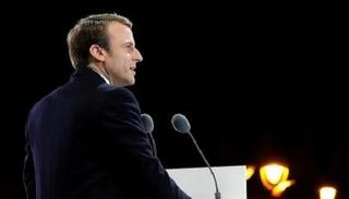 الرئيس الفرنسي إيمانويل ماكرون