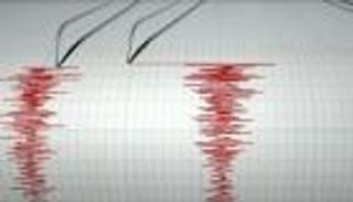 500 هزة أرضية تضرب إيران في شهر واحد