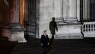 انقسام ومعارك.. الرئيس الشاب بعيون صحف فرنسا 