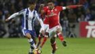 بنفيكا يقبل هدية بورتو ويقترب من لقب الدوري البرتغالي