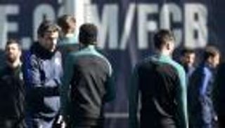 تقارير.. نيمار يدخل في مشادة مع خليفة إنريكي المحتمل