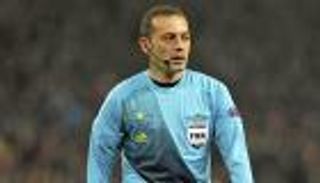 بالفيديو.. خطأ تشاكير يثير الجدل قبل ديربي مدريد الأوروبي