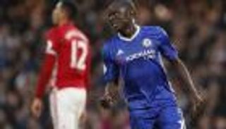 كانتي لاعب العام في إنجلترا