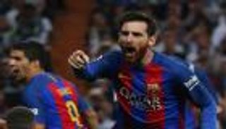 ميسي يحتفظ بقميص لاعب عربي في "خزانة النجوم" ببيته