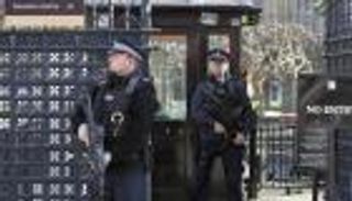 بريطانيا  تتهم "رجل السكاكين" بالعمل الإرهابي