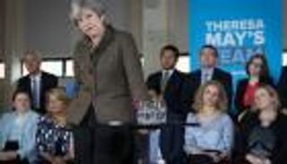 استطلاع: المحافظون يتقدمون على العمال في انتخابات بريطانيا