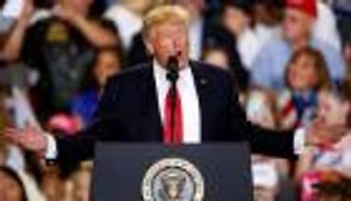 نمو الاقتصاد الأمريكي دون طموحات ترامب