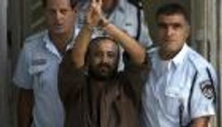 زوجة البرغوثي تناشد بابا الفاتيكان التدخل لإنقاذ الأسرى الفلسطينيين