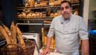  "سامي بوعتور".. ثاني تونسي يمد "الإليزيه" بالمخبوزات 