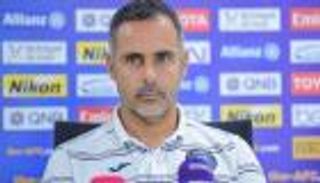 مدرب التعاون يحمل التحكيم مسؤولية الخروج الآسيوي