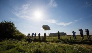 أكبر طائرة في العالم تكمل رحلتها بنجاح