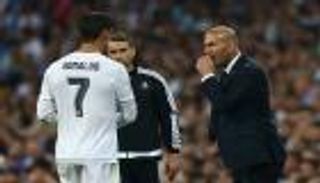 التشكيلة المثالية جرس إنذار للريال قبل نهائي كارديف