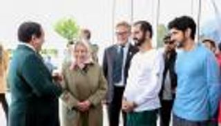 محمد بن راشد يلتقي الملكة إليزابيث الثانية على هامش كأس "ويندسور" 