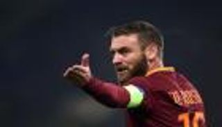 دي روسي يثير الغموض حول مستقبله مع روما