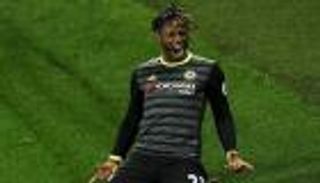 بالفيديو.. باتشواي "المجمد" يسجل هدف التتويج لتشيلسي