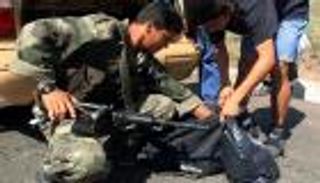 "فارك" تسلم سلاحًا قتل ربع مليون شخص بكولومبيا