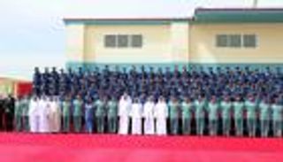 بالصور.. سيف بن زايد يطلع على خارطة طريق تطوير كلية الشرطة