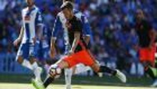 فالنسيا يقتنص فوزا صعبا أمام إسبانيول في الليجا