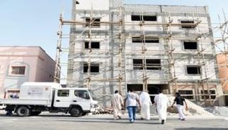 بناية كويتية تحت الانشاء- أرشيف